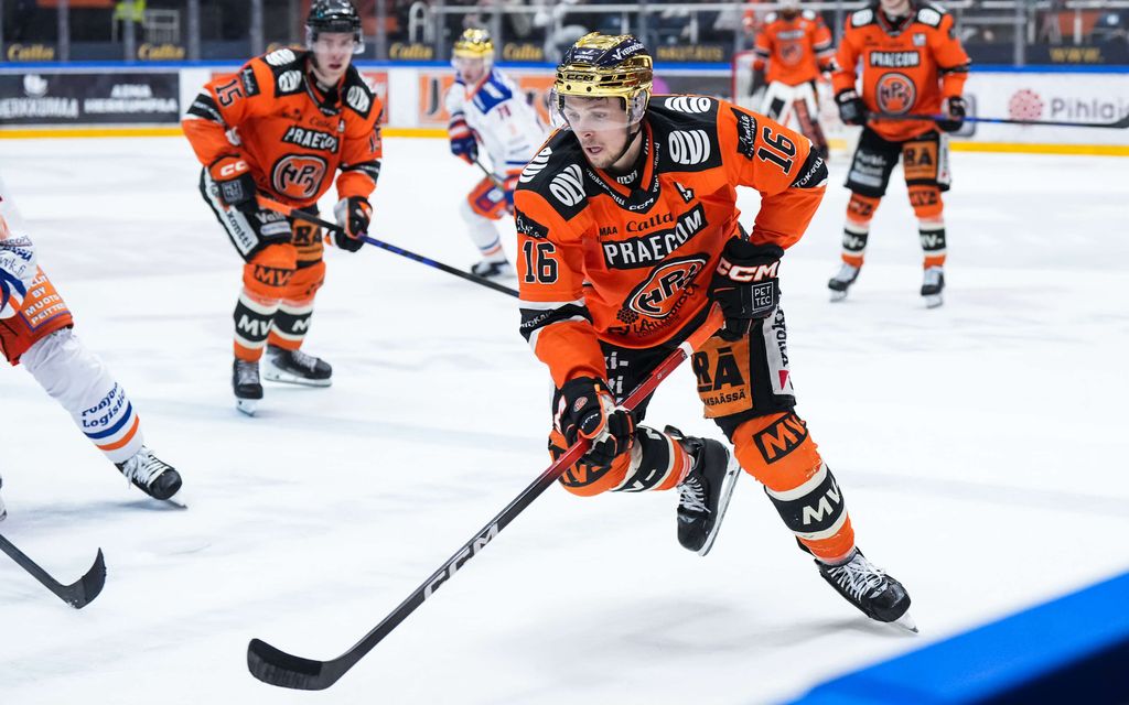 HPK:lle surkeita uutisia – Tapparalta muutos ykkösketjuun