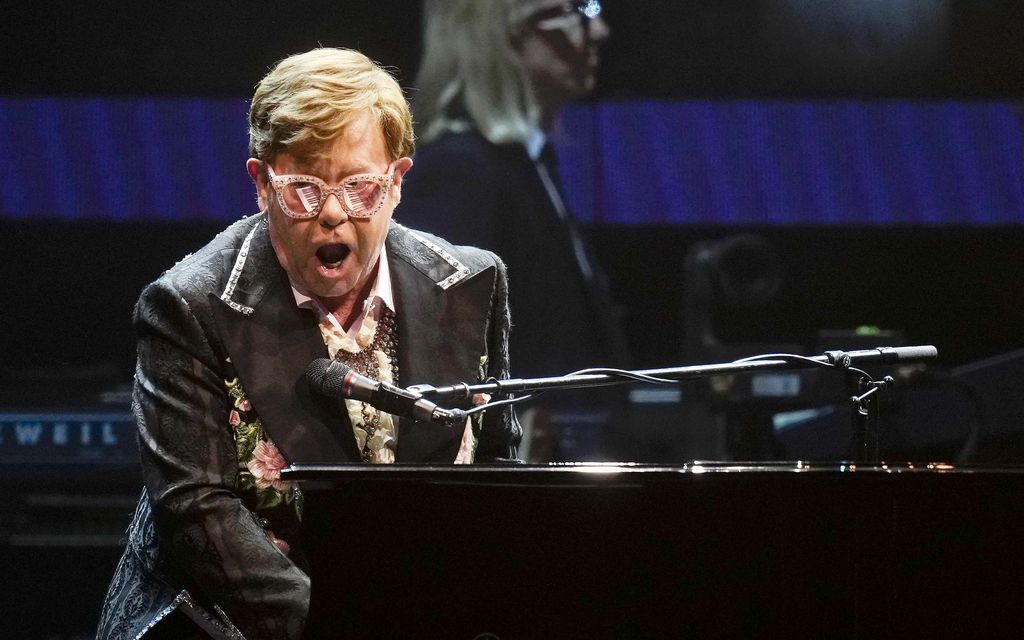 Elton John paljastaa palaavansa levytys­studioon – Ensimmäinen sooloalbumi yhdeksään vuoteen