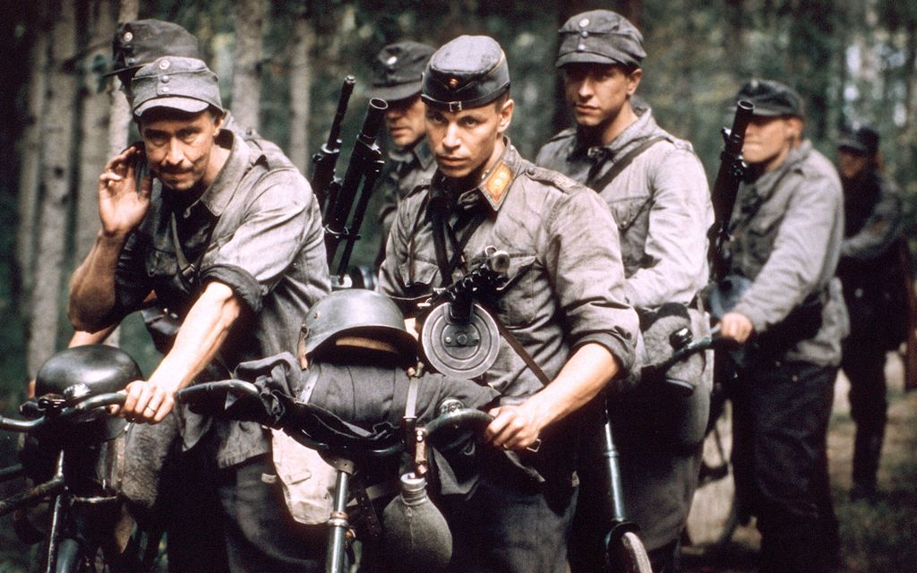 Tänään tv:ssä: 630 sotaveteraanin kokemuksista tuli 1990-luvun katsotuin suomalainen elokuva