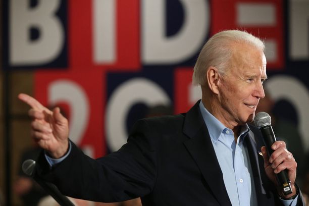 Joe Biden tulee vastaanottamaan presidenttiehdokkuutensa ilman suurempaa live-yleisöä.