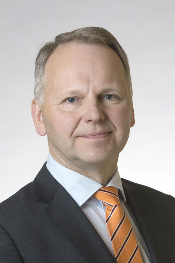 Maa- ja metsätalousministeri Jari Leppä (kesk).