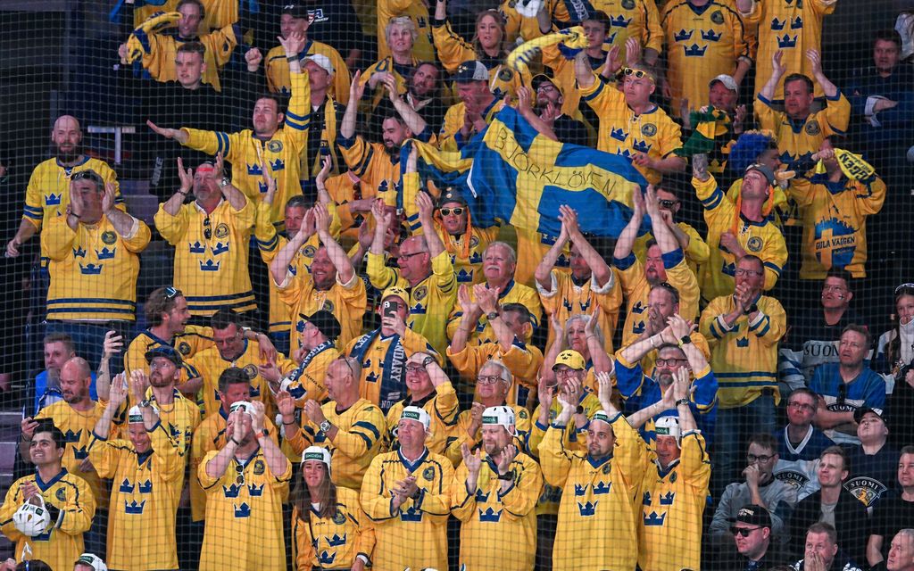Huvittava näky areenalla: Ruotsalainen Stefan erottuu leijonafanien keskeltä – ”Sain itse päättää”