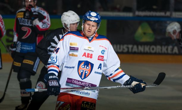 Jani Lajunen pelaa toista kauttaan Tapparassa.