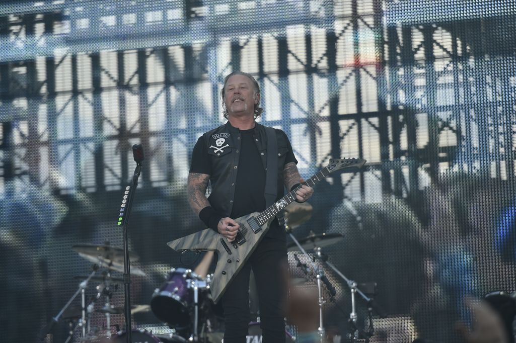 Metallicalta kiitosvideo suomalaisille – osuitko sinä kuviin?