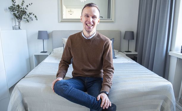 Joonatan Voltti tietää, että asunnon fiilis ja pienet yksityiskohdat vaikuttavat paljon vieraan vuokrauskokemukseen.