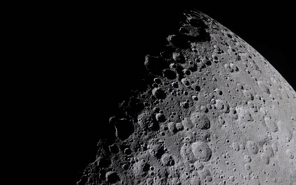 4 000 kilon raketti törmäämässä Kuuhun 