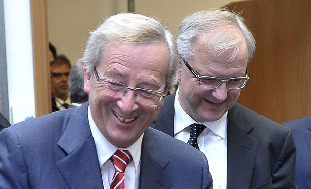 Euroryhmän puheenjohtaja Jean-Claude Juncker ja talouskomissaari Olli Rehn eilen Luxemburgissa eilen.
