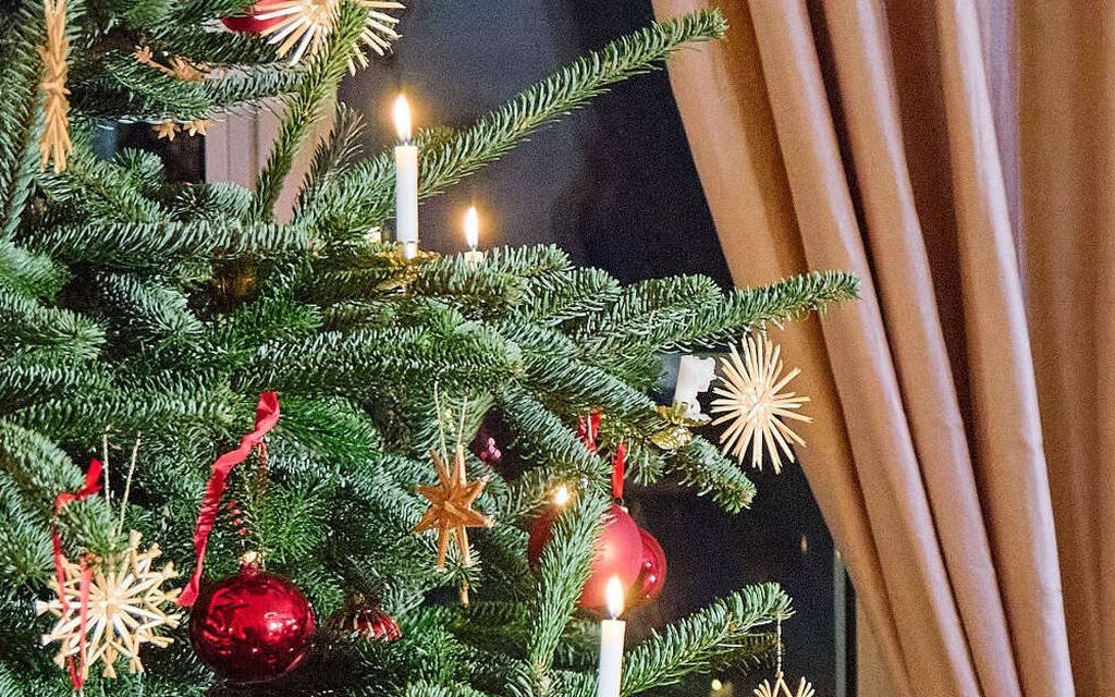 Jouluaaton suora lähetys lipsahti rivoille raiteille