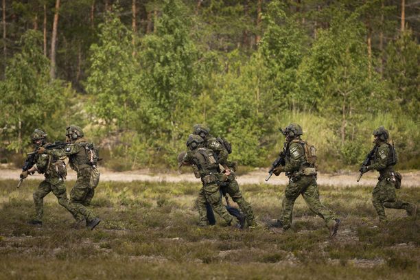 Kuvat: Utin erikoisjoukot esittelivät parasta osaamistaan