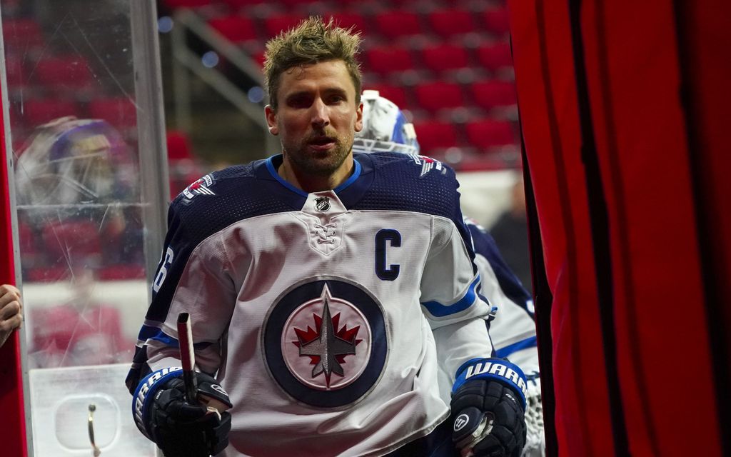 Winnipeg Jetsiltä odottamaton ilmoitus: Blake Wheeleriltä viedään c-kirjain rinnasta