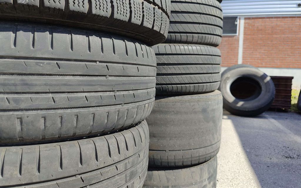 Poliisin varoitus sai aikaan paniikkia autoilijoissa – Osa päätyy erikoiseen ratkaisuun