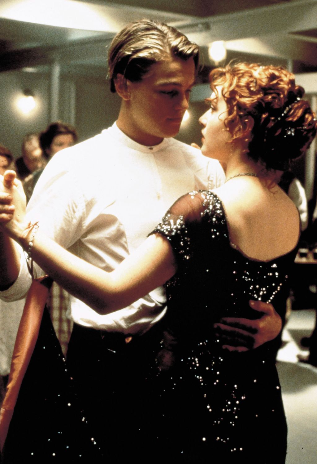 Leonardo DiCaprio ei halunnut lausua yhtä repliikkiä Titanicissa - ohjaaja taivutteli