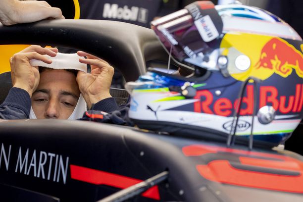 Daniel Ricciardo on tyytymässä Red Bulliin, koska ei ole saamassa parempaakaan sopimustarjousta.