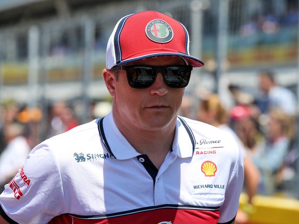 Kimi Räikkönen ei ymmärrä tuomariston päätöstä Kanadan GP:n Vettel–Hamilton-tapauksessa.