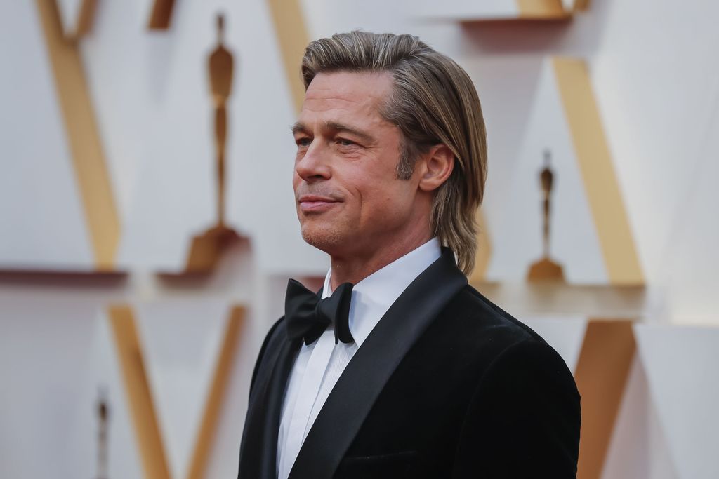 Brad Pitt kävi AA-kerhossa puolitoista vuotta – ero Angelina Joliesta ajoi elämän­muutokseen