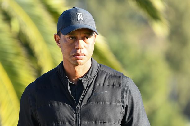 Tiger Woods, 45, joutui auto-onnettomuuteen Los Angelesin piirikunnan alueella.
