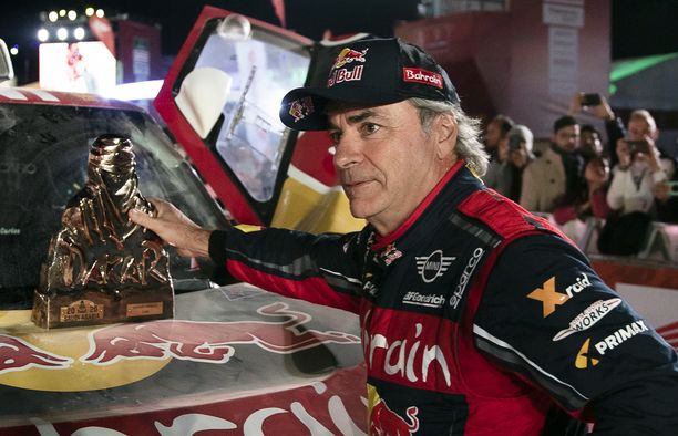 Carlos Sainz on voittanut Dakar-rallin kolmesti.