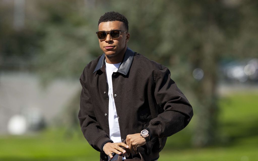 Huippu­lääkäreiltä käsittämätön virhe – Väärä jalka kuvattiin