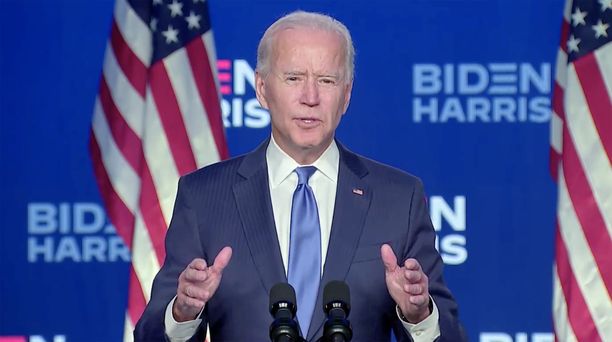 Ex-varapresidentti Joe Biden on matkalla vaalivoittoon, mutta hän ei julistautunut voittajaksi puheessaan.
