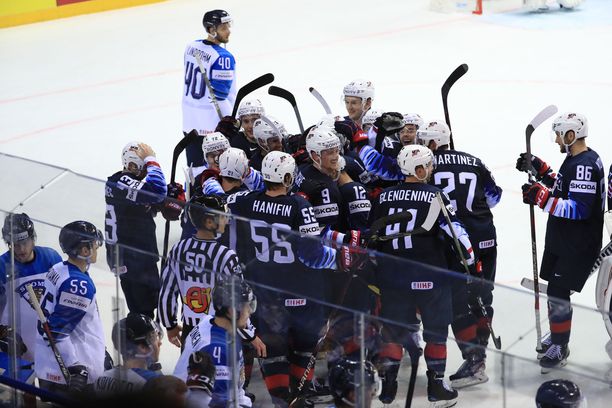 Suomi-USA-ottelu päättyi maanantaina jälkimmäisen juhliin.