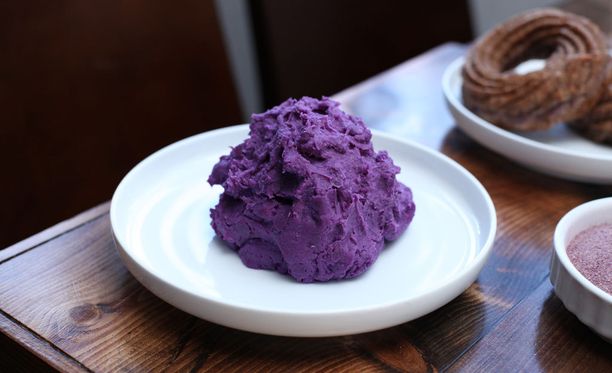 Tutustu 83+ imagen violetti ruoka