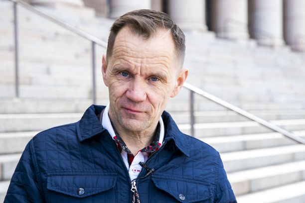 Mika Niikko on PS:n 3. kauden kansanedustaja.