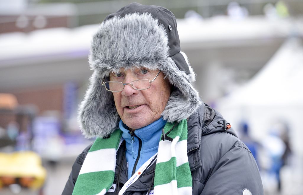 Anssi Kukkonen, 86, nujersi viisi syöpää – hiihtää tuhat kilometriä vuodessa ja on yhä työelämässä: ”Olen vaatimaton mutta leuhka”