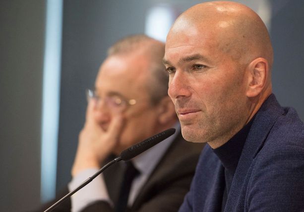 Zinedine Zidane ilmoitti eilen lehdistötilaisuudessa eroavansa Real Madridin päävalmentajan tehtävästä.