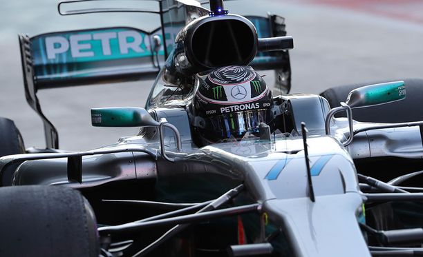 Valtteri Bottas haluaa päättää ensimmäisen Mercedes-kautensa voittoon.