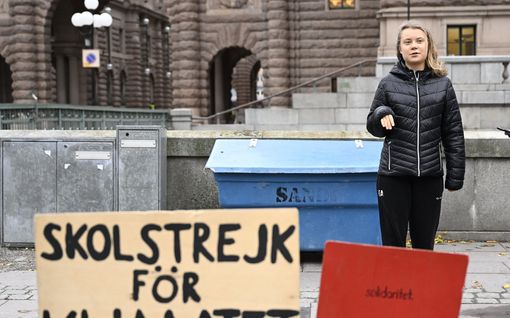 Greta Thunberg sai kritiikkiä omiltaankin ja katosi parrasvaloista