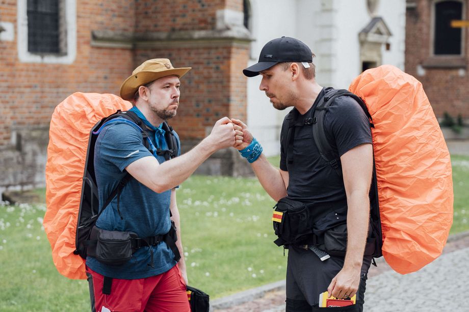 The Amazing Race task made the contestant angry: “Keep your jacks”
 –