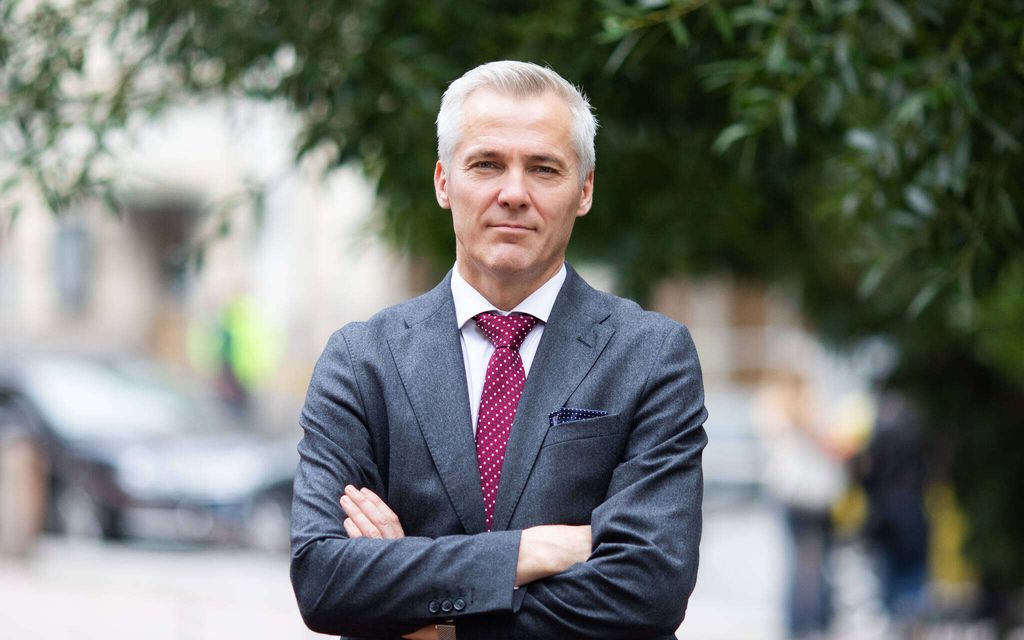 Anders Adlerc­reutzilta piikki perus­suomalaisille