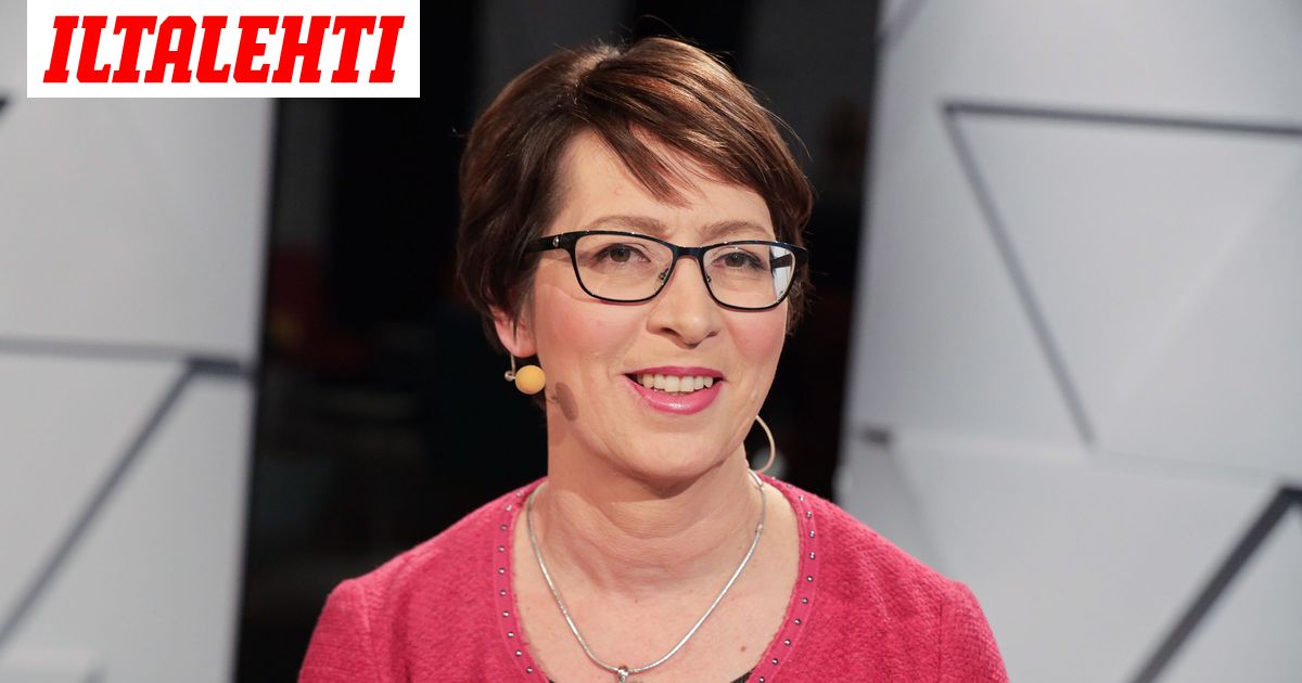 Sari essayah perhe 02 image