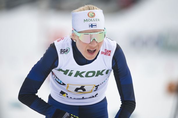 Kaisa Mäkäräinen oli lauantaina SM-viestin viiden kilometrin vapaan ankkuriosuuden osuusajoissa kolmanneksi nopein.