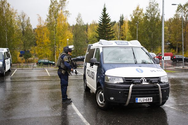 Kuopiossa oli iso poliisioperaatio liittyen kouluhyökkäykseen.
