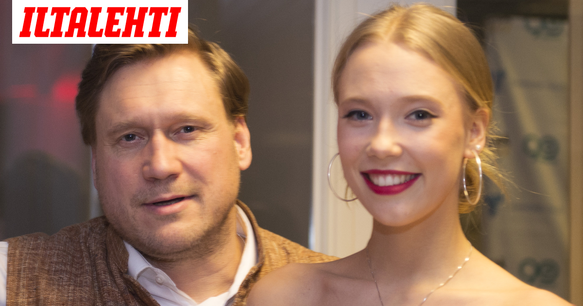 Vaikeat Vuodet Ohi Samuli Edelmann Ja Venla Tytar Asuvat Yhdessa Discover all samuli edelmann's music connections, watch videos, listen to music, discuss and download. vaikeat vuodet ohi samuli edelmann ja