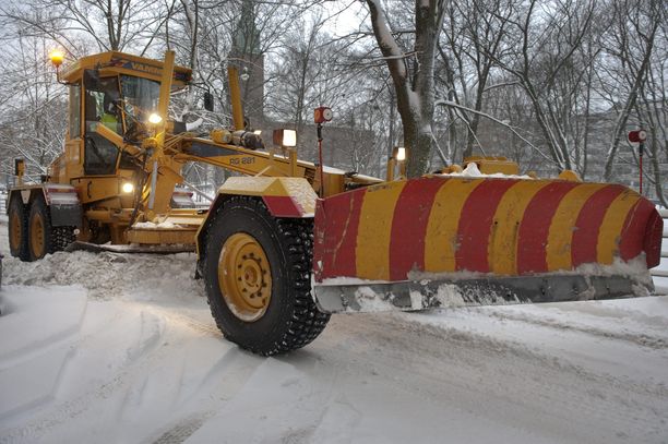Helsinki on budjetoinut lumitöihin noin 23 miljoonaa euroa.