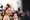 Josephine Skriverin tumma huulimeikki ja tyttömäinen poskipuna näyttävät ihanilta yhdessä.