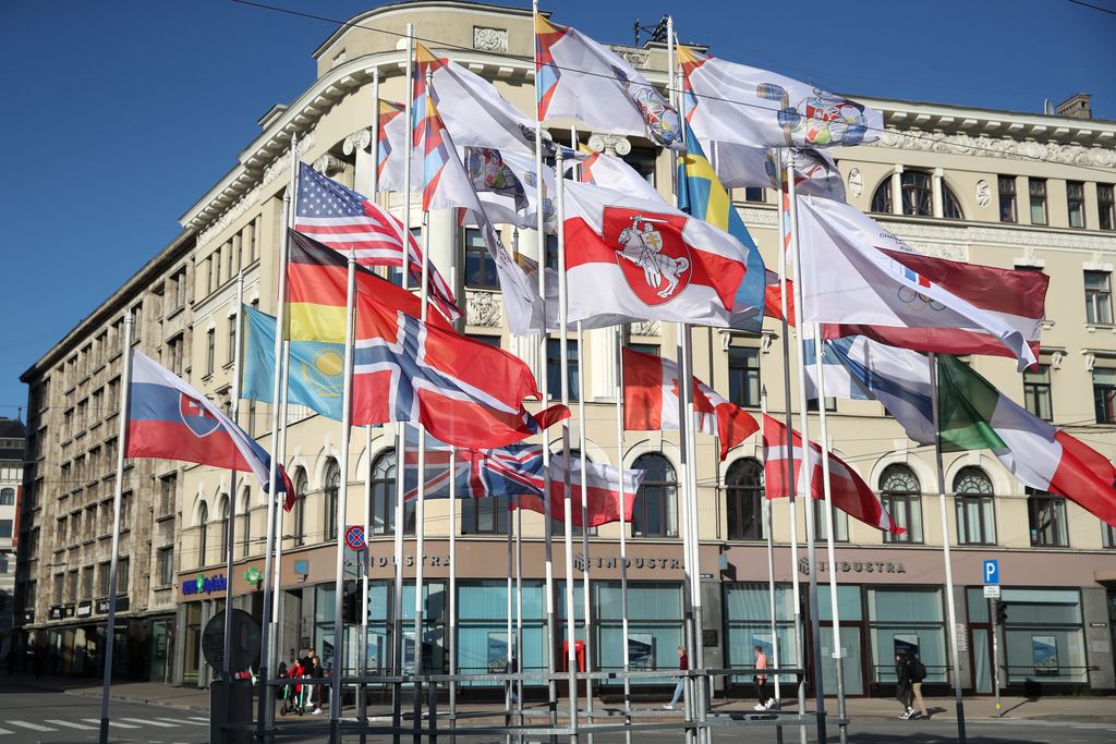Skandaali MM-kisoissa – Valko-Venäjän virallinen lippu poistettiin käytöstä