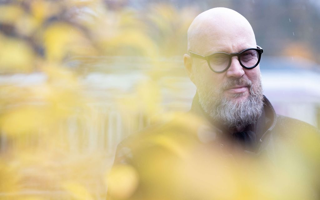 Kirjailija Juha Vuorinen avautuu isänä olemisesta: ”Olen hullu isä!”