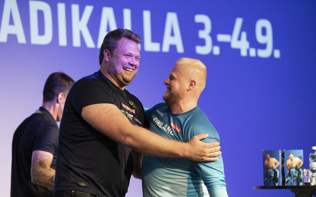 Daniel Ståhl nappasi suomalais­urheilijan yllättäen kainaloonsa – kertoo lämpimästä suhteesta