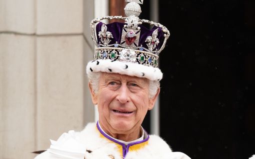 Sovinnon ele: Kuningas Charles toivotti hyvää syntymäpäivää Archielle ”missä ikinä hän onkaan”