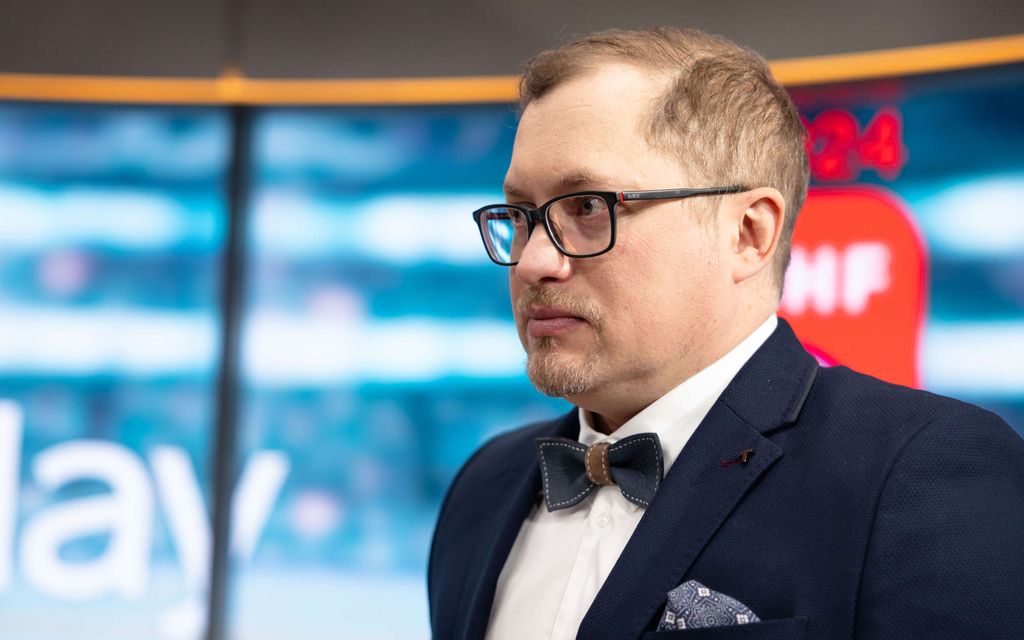 Antti Mäkinen suuttui Viaplayn suorassa lähetyksessä – ”Ei lasten korville”