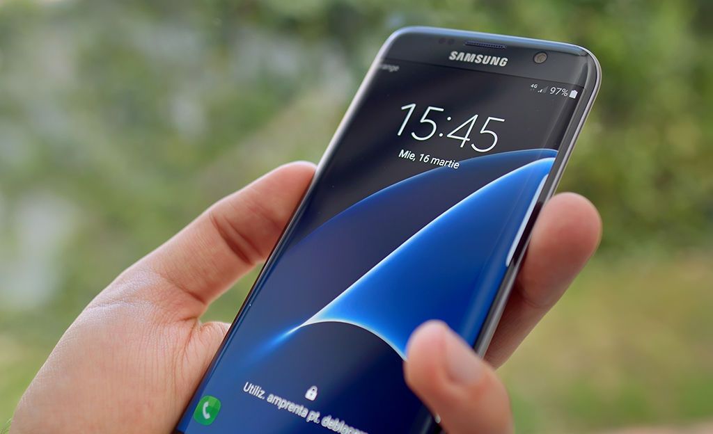 Samsungin ja Applen suositut puhelimet laitettiin helletestiin - AL: Toinen läkähtyi hetkessä