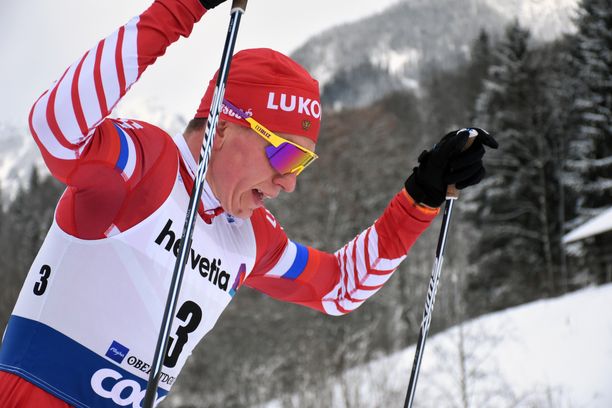 Aleksander Bolshunov on kolmantena Tour de Skillä.