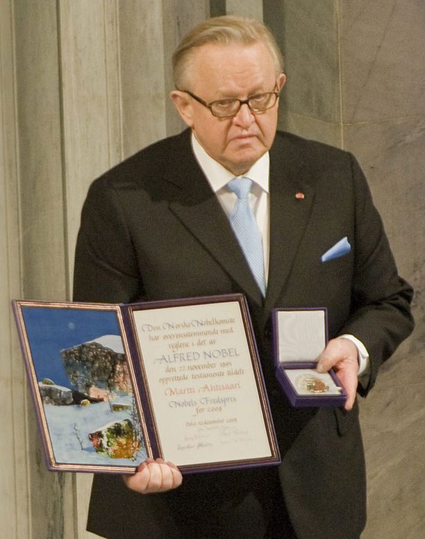 Presidentti Martti Ahtisaari vastaanotti Nobelin rauhanpalkinnon Oslossa vuonna 2008.