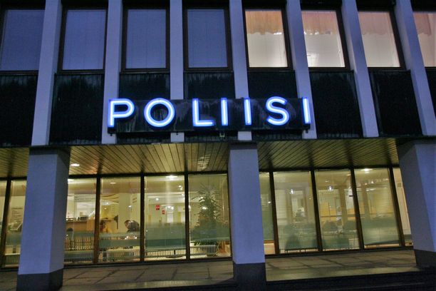 Vakava rikosepäily paljastui Lounais-Suomen poliisille vasta viime viikolla. Kuvassa Porin poliisitalo.