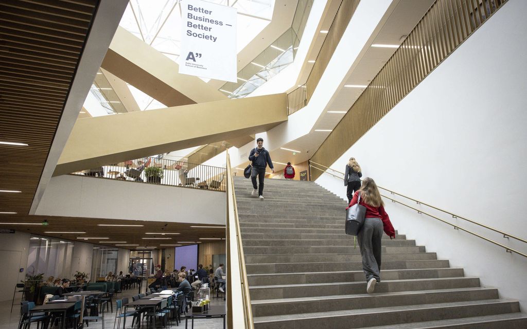 Näin velkaisia opiskelijat ovat – Kela löi numerot tiskiin