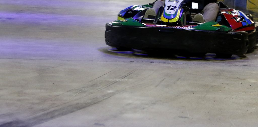 Hiukset hirttivät renkaaseen kiinni karting-radalla - nuoren naisen päänahka irtosi kammottavassa onnettomuudessa Brasiliassa