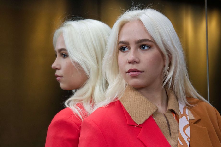 IS Somet hti Olivia Oras Katosi Julkisuudesta P ihderiippuvuuden Takia